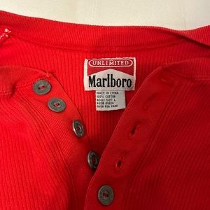 Marlboro Henley (L)